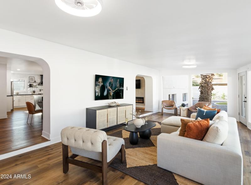 PropertyImageCo_13611N50thSt_WEB-6