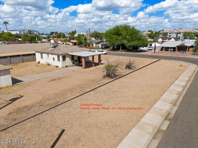 1725 E Roma Ave - Lot 11 East