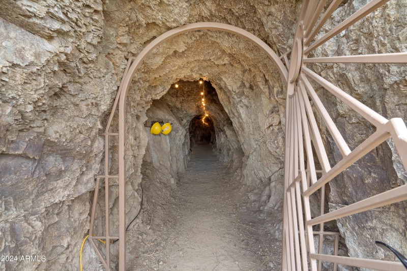 3 Cave 5