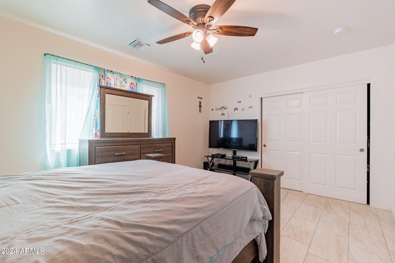 28-web-or-mls-Escorpion-28
