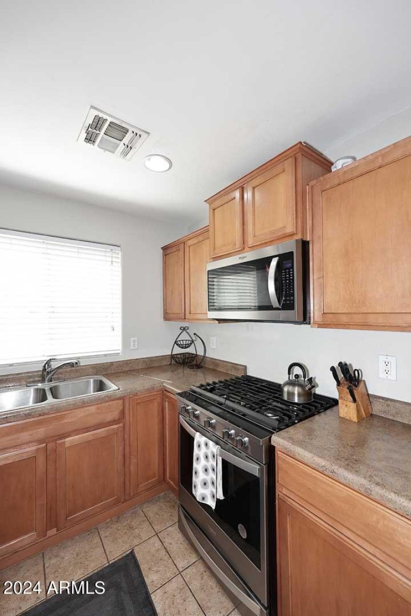 Kitchen-Range