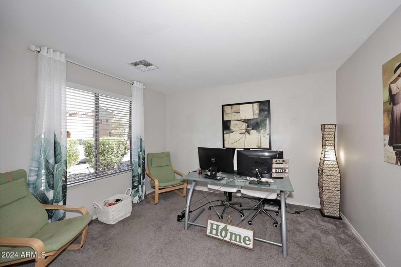 Den-Office