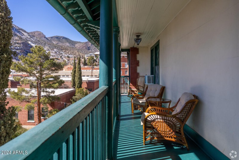 3rd Floor Balcony