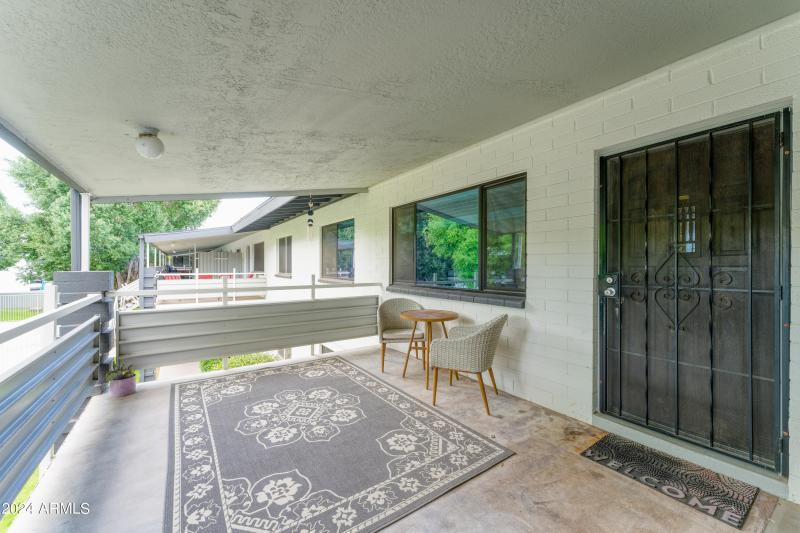 DSC07239_AuroraHDR2019-edit