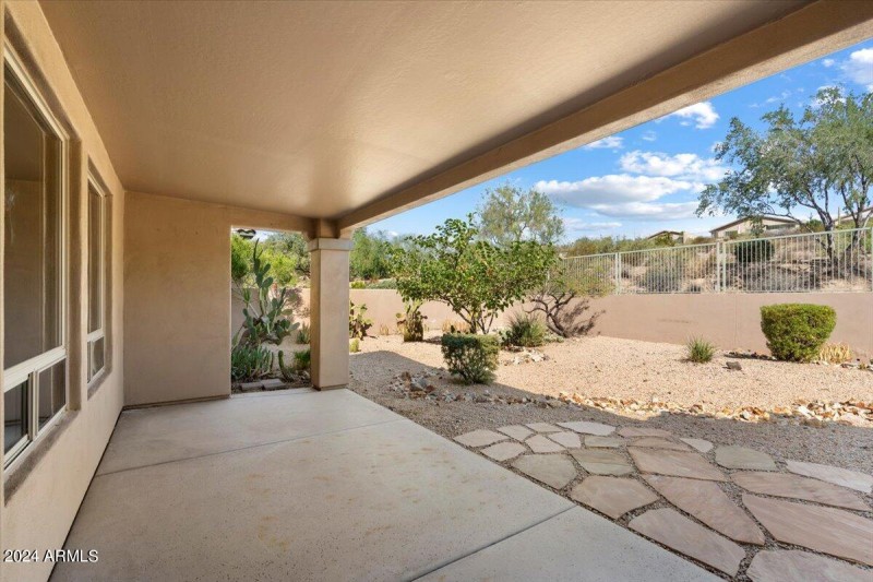 Covered Backyard Patio 15120 EVD