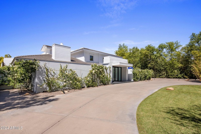 Front Driveway and main entrance