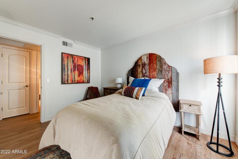 009_Second Bedroom II