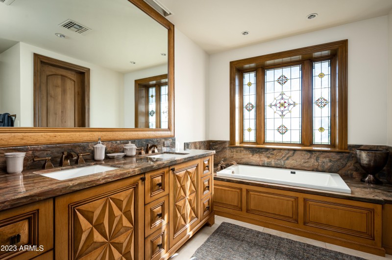 Customized Guest Bath