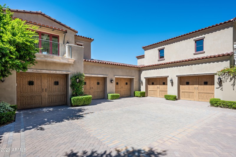 5 car garage