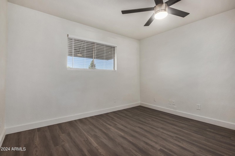 13 Bedroom
