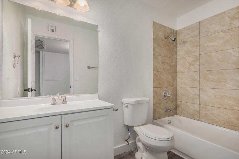 21 Bathroom
