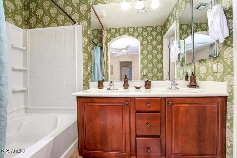 14951 W WILSHIRE DR, Goodyear, AZ 85395