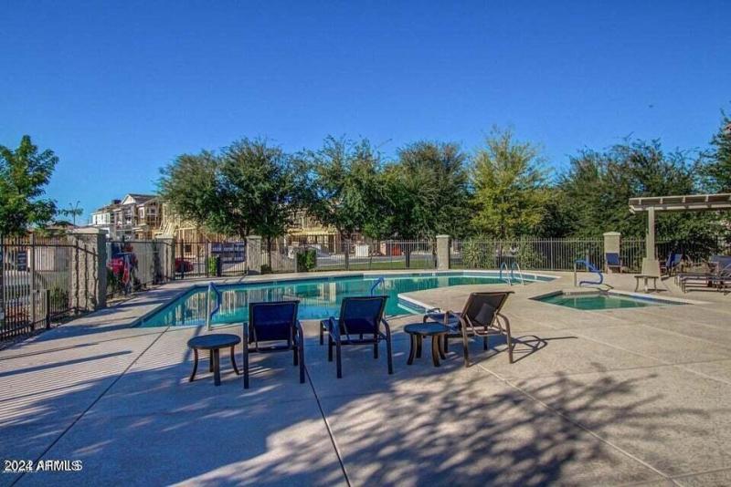 14951 W WILSHIRE DR, Goodyear, AZ 85395