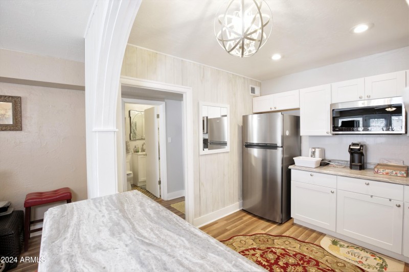 404 West Main (52)