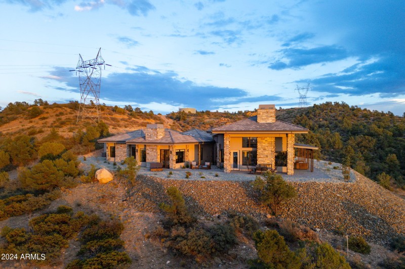 5-web-or-mls-5535-corliss-cir
