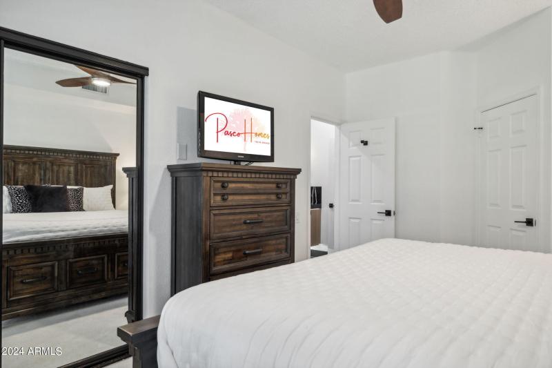 4-web-or-mls-10019-e-mountain-view-rd-11