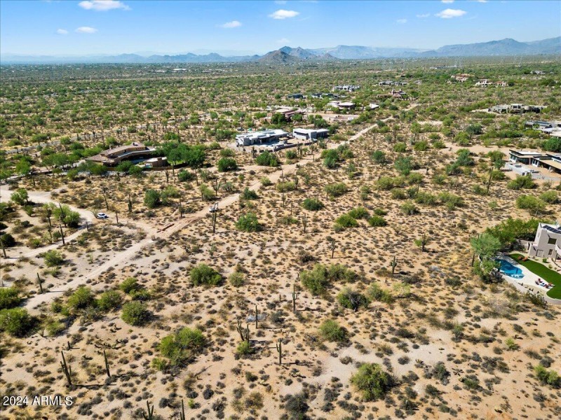 09-68204992