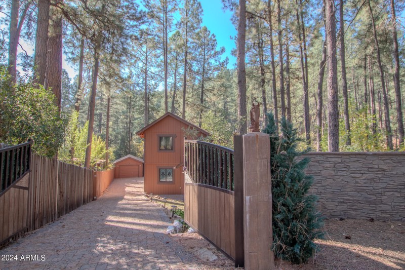 Mikesell - Saddle Mtn MLS-02