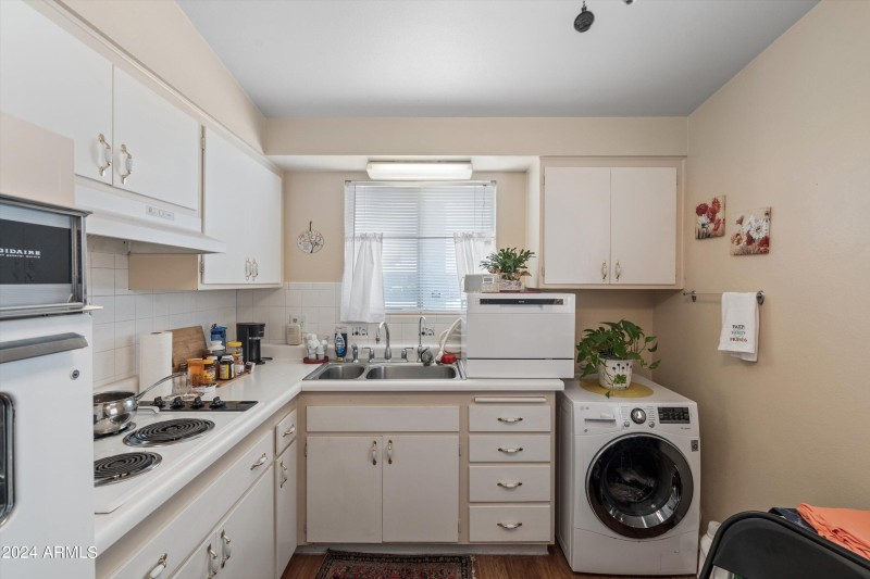 07-Kitchen