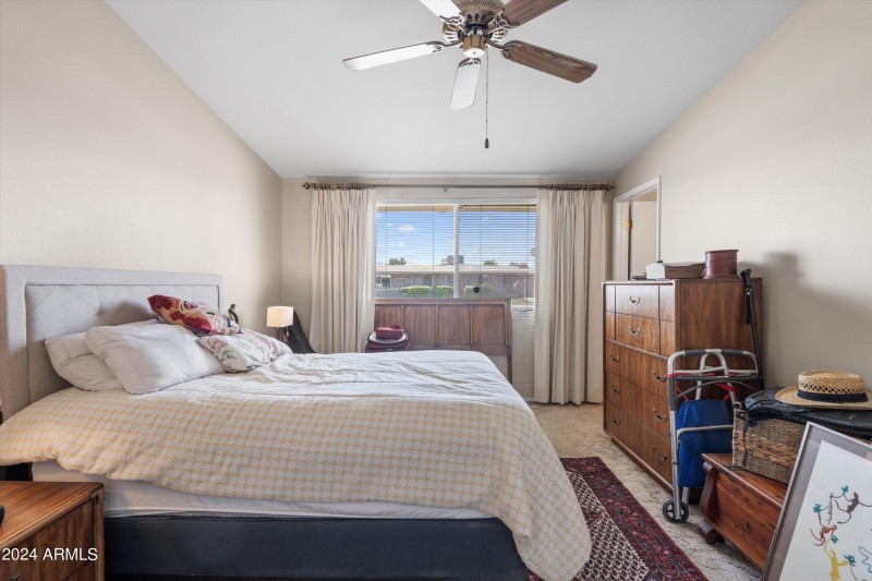 13-Master Bedroom