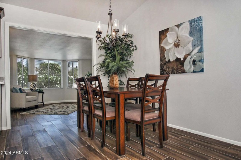 dining area 1