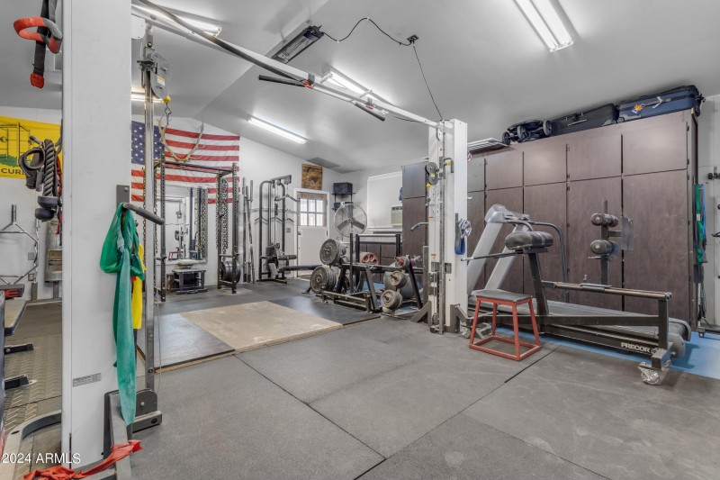 Detached Garage