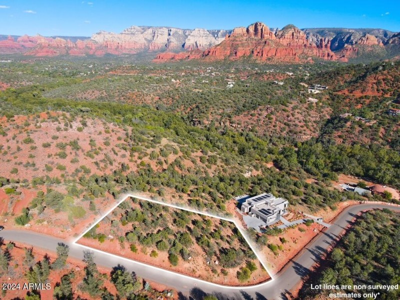 Stunning Views in Every Direction