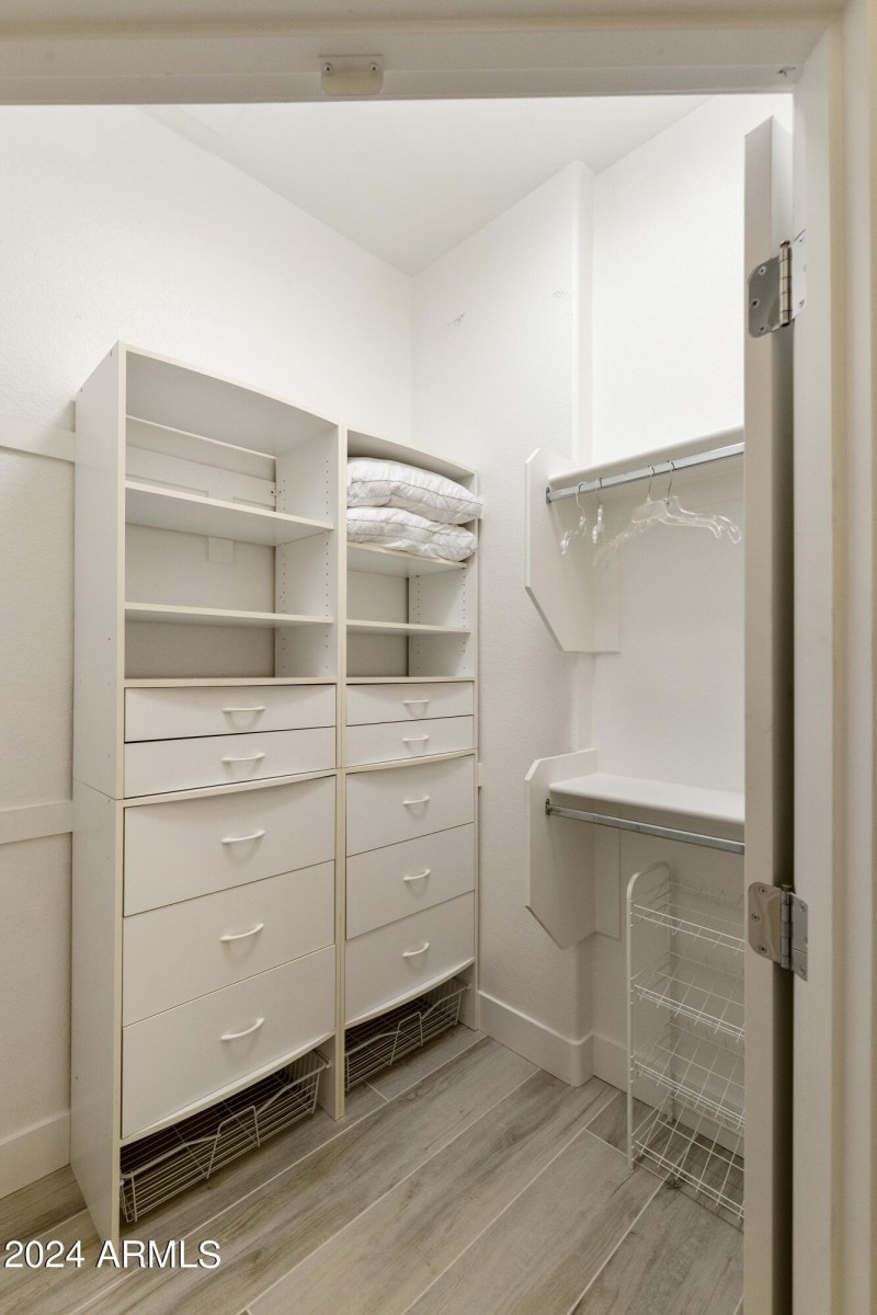 Walk-in closet