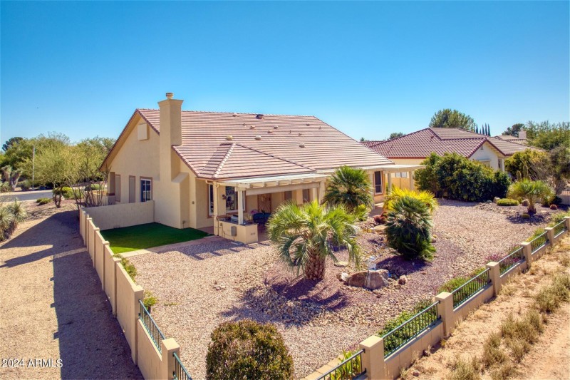 22021_2978 Glenview Drive