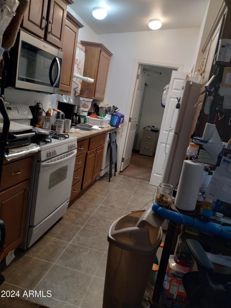 kitchenF99