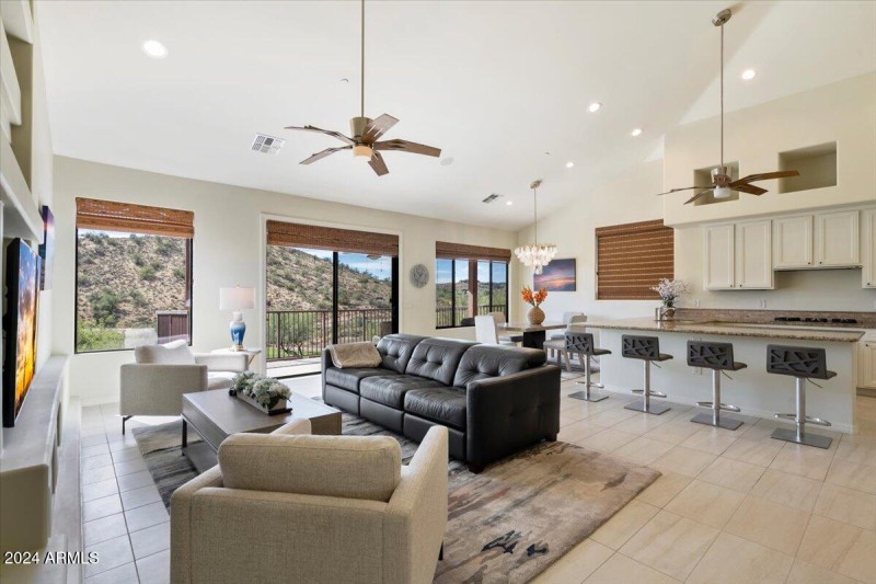 Great Room with Golf Course Views 3