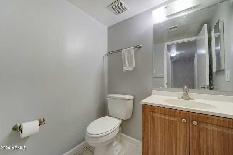 2416 W Caribbean Ln Unit 1-32
