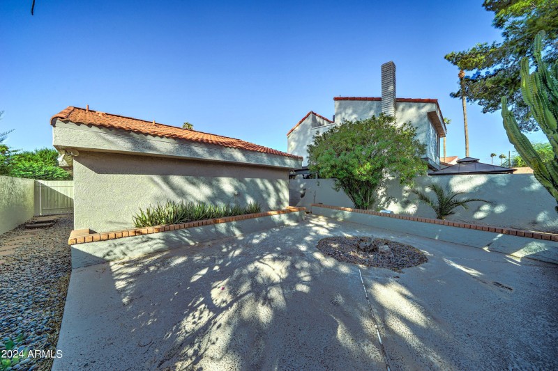 2416 W Caribbean Ln Unit 1-8