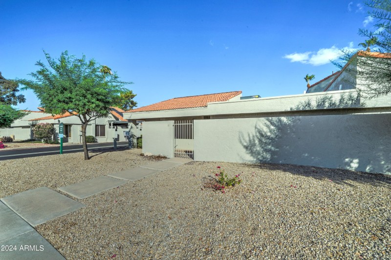 2416 W Caribbean Ln Unit 1-3
