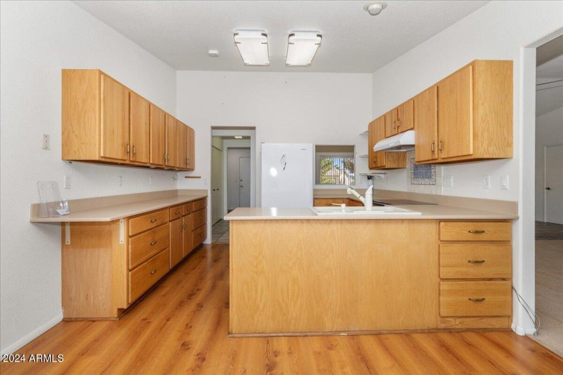 09-Kitchen