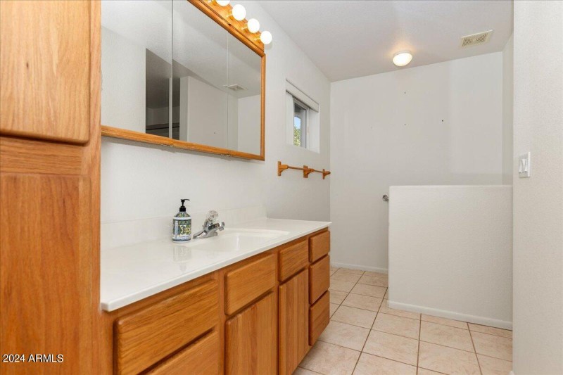 18-Primary Bathroom