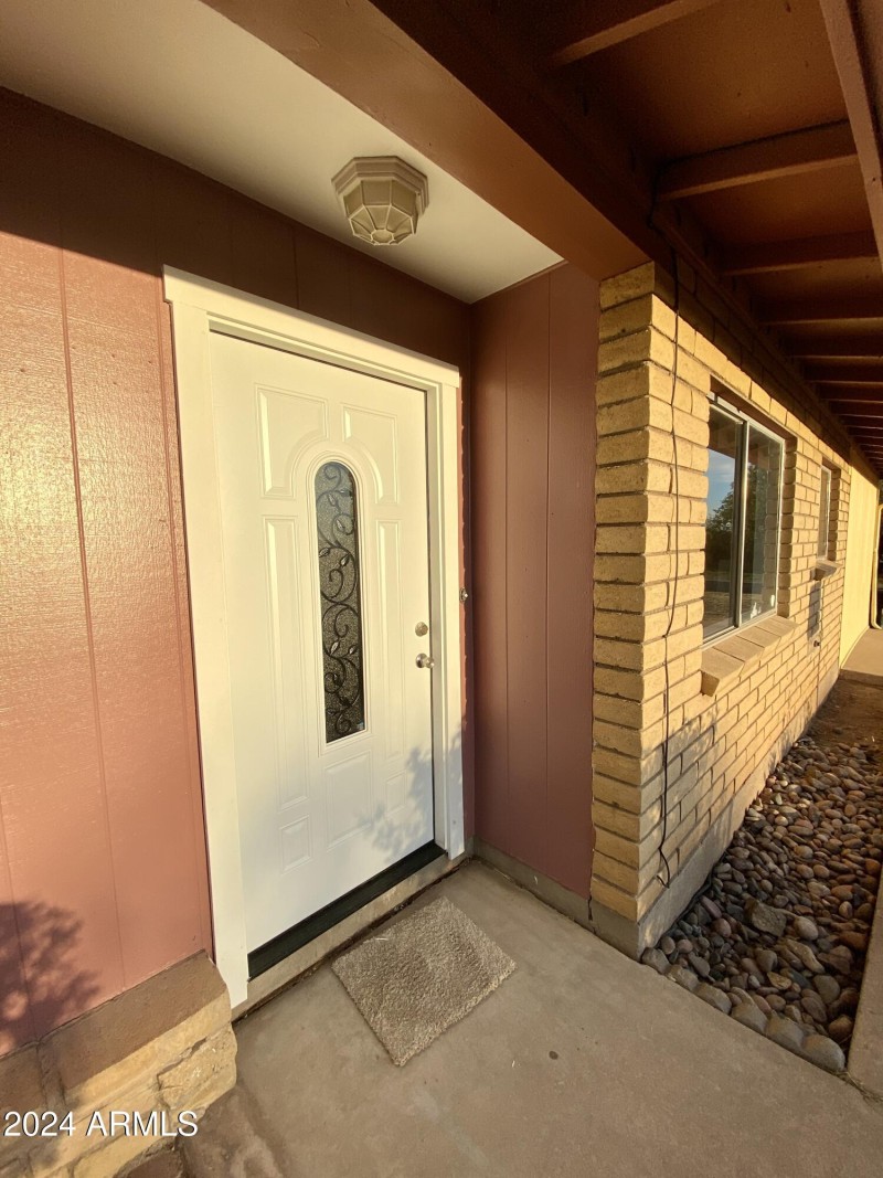 517 Front Door (2)
