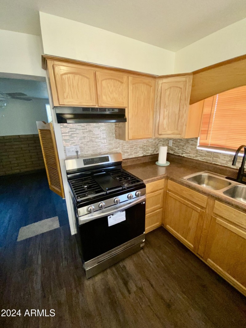 517 Kitchen Range