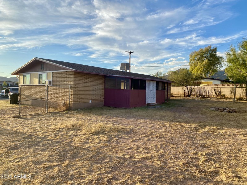 517 Rear Yard