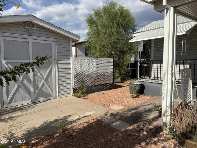 Lot 368 (3)