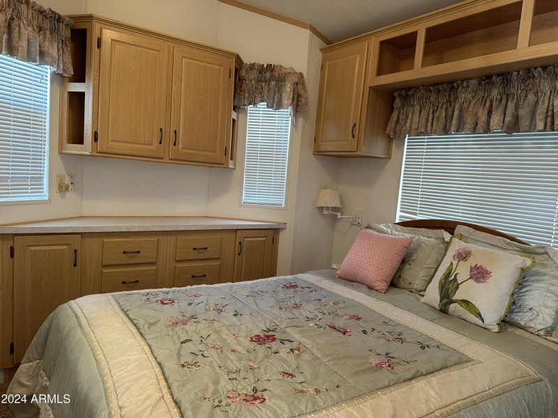 Lot 368 (4)