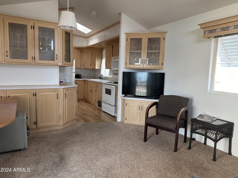Lot 368 (8)