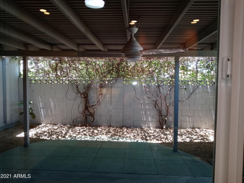 PRIVATE PATIO