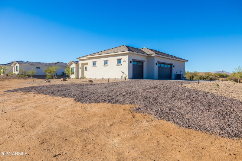 2 Car Garage