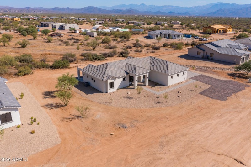 Surrounding Mountain Views