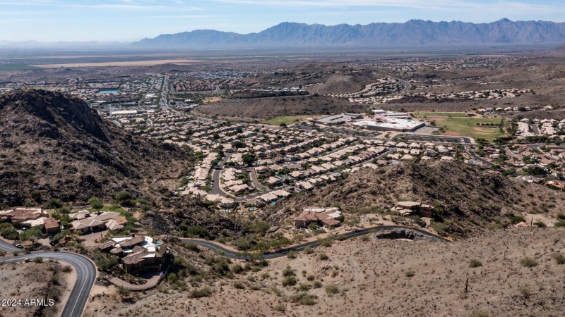 1524 E Desert Willow-19