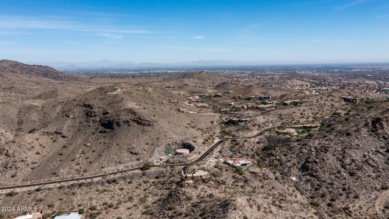 1524 E Desert Willow-21