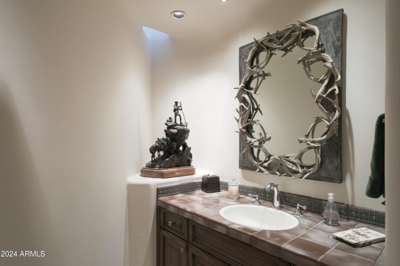 Powder bath