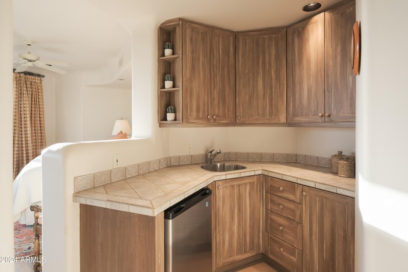 Guest casita kitchenette