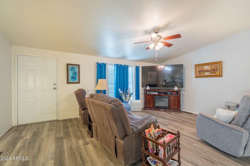 10-web-or-mls-Ironwood-10